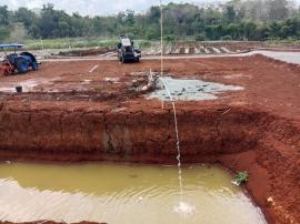 KETAHANAN PANGAN, BUAT SUMUR BOR UNTUK MENGAIRAN